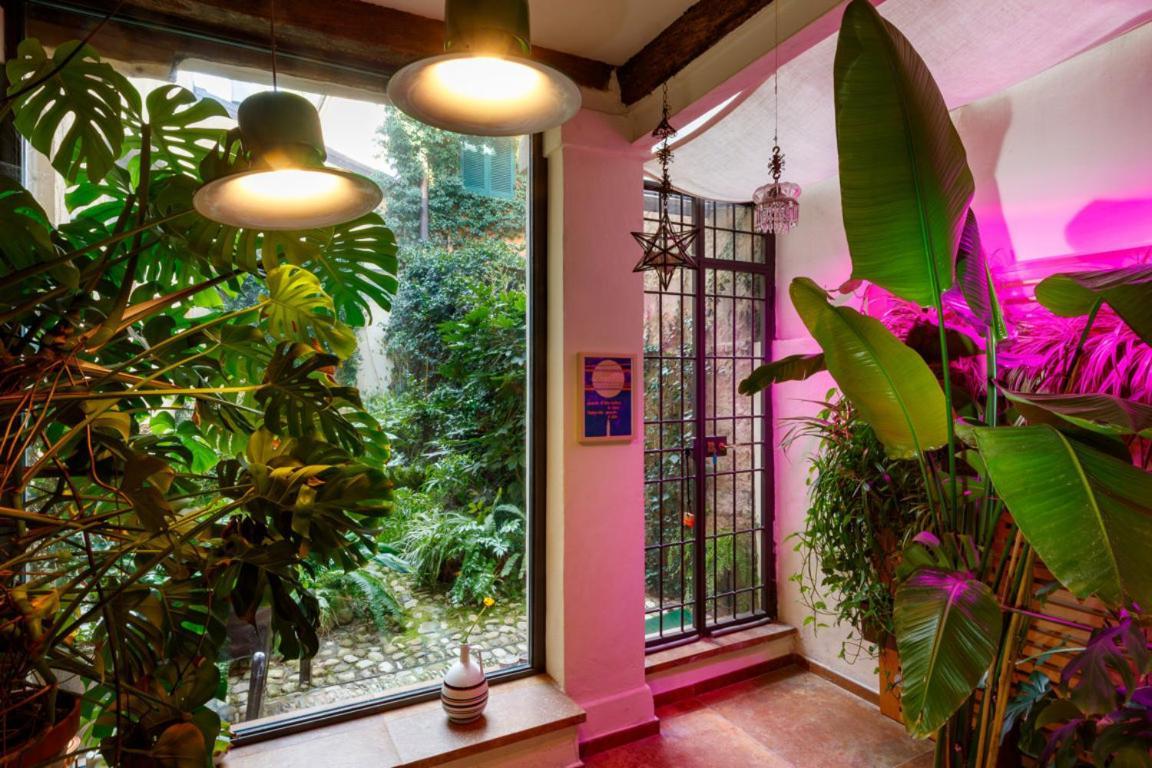 Апартаменты Giardino Segreto - History And Design Болонья Экстерьер фото